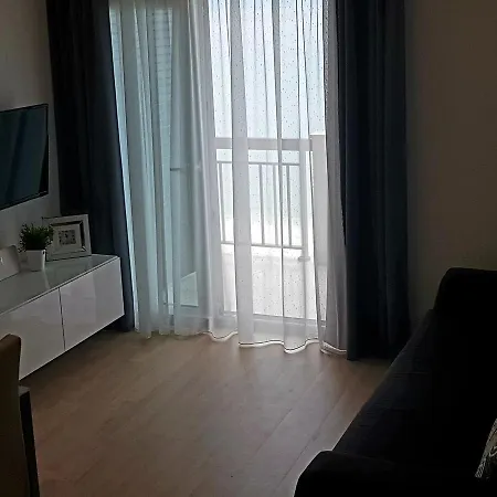 Petricevic * Podstrana